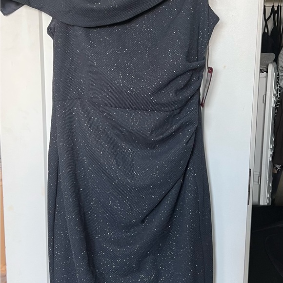 VINCE CAMUTO Evening Dress NEW WITH TAGS - Picture 3 of 5